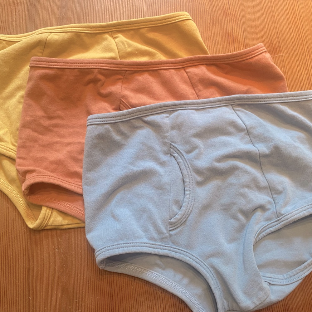 Boys organic cotton, New washed but sadly never worn.